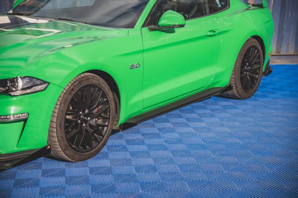 Sideskjørt Street Pro V.1 Med Flaps Ford Mustang GT Mk6 Facelift