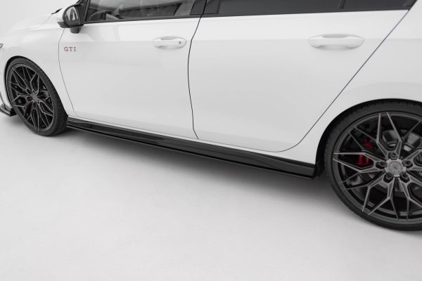 Sideskjørt Street Pro V.2 Volkswagen Golf GTI / GTE / GTI Clubsport / R-Line Mk8