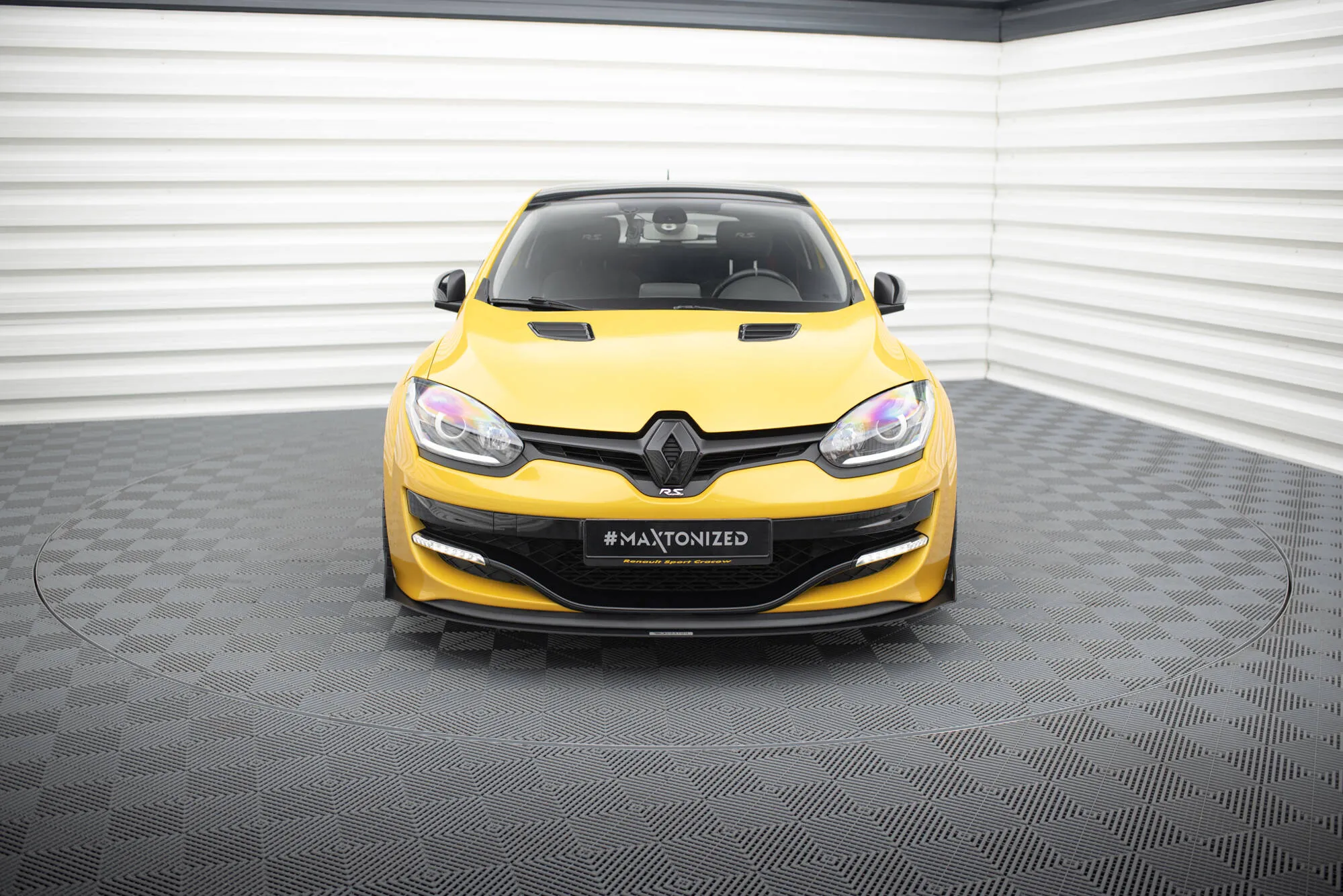 Frontleppe Racing Renault Megane III RS - Bilde 2