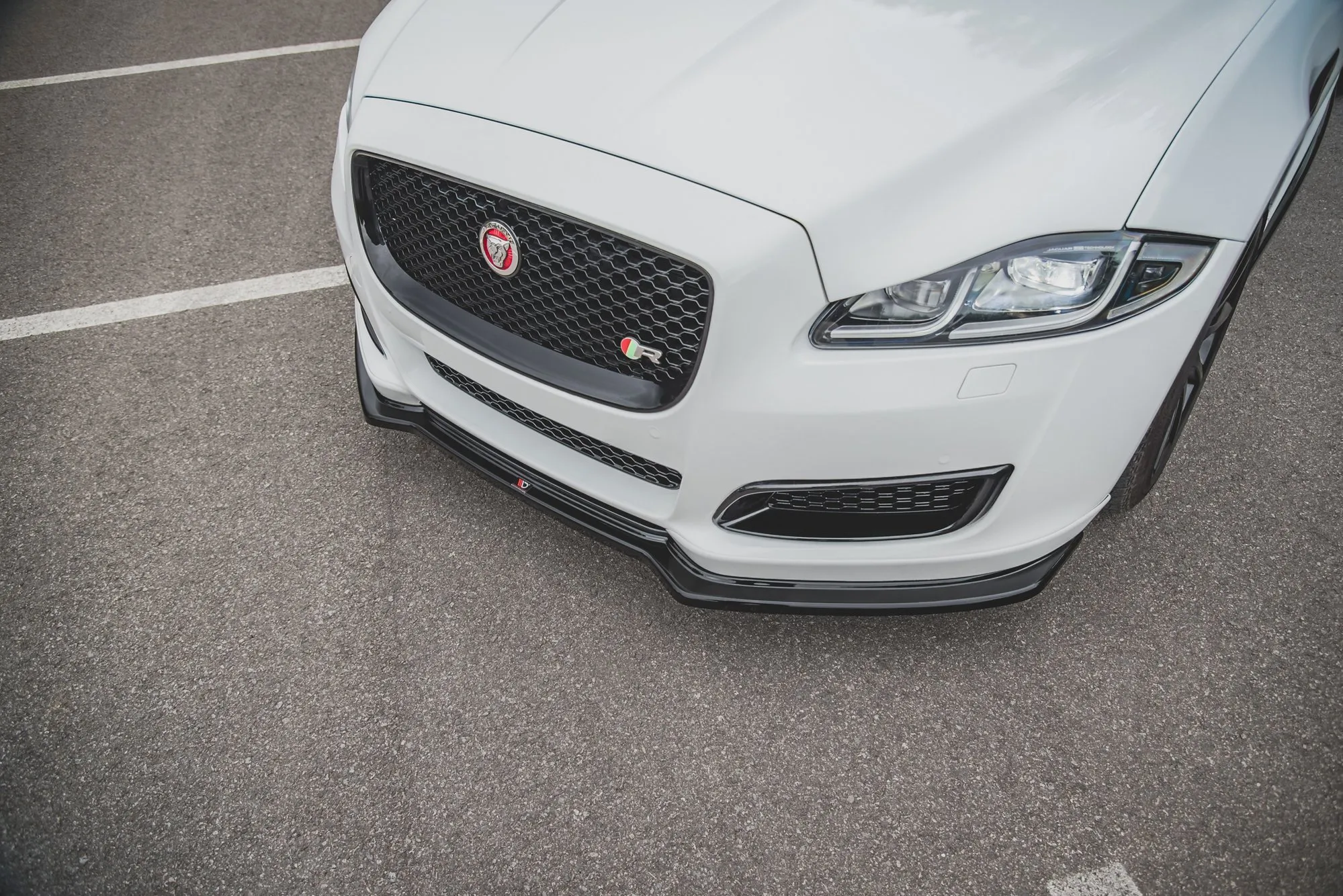 Frontleppe Jaguar XJ R-Sport X351 Facelift - Bilde 4