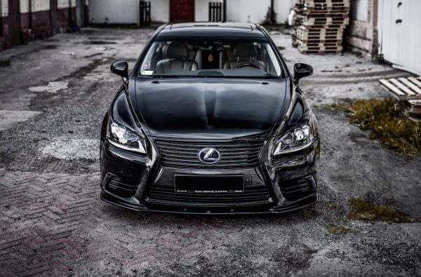 Frontleppe Lexus LS Mk4 Facelift