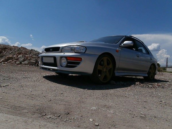 Frontleppe Subaru Impreza MK1 GT