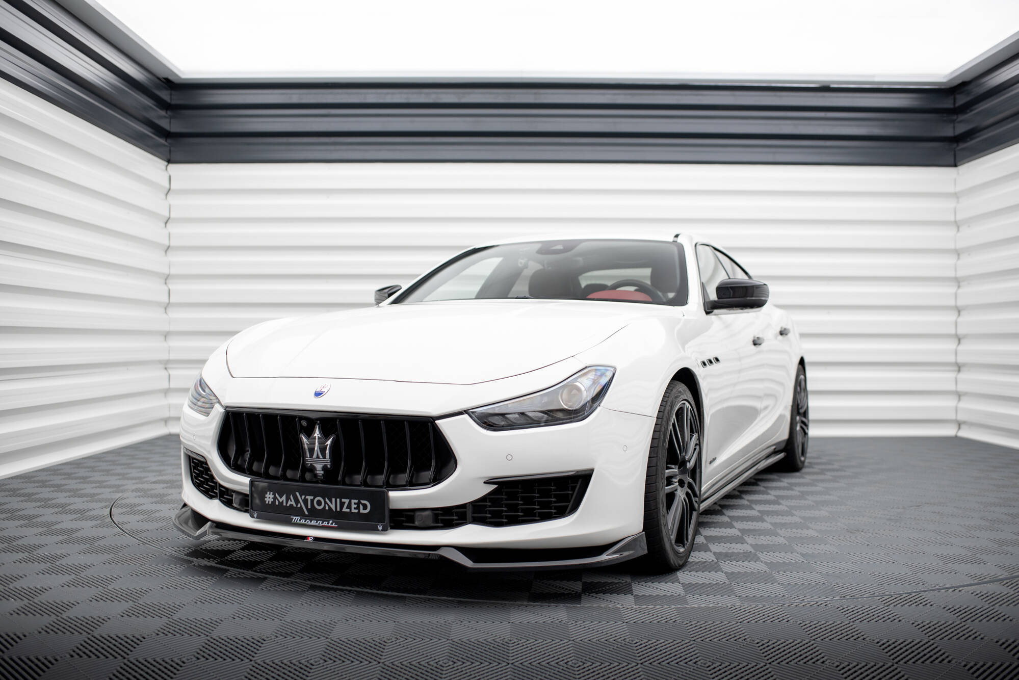 Frontleppe V.1 Maserati Ghibli Mk3 Facelift