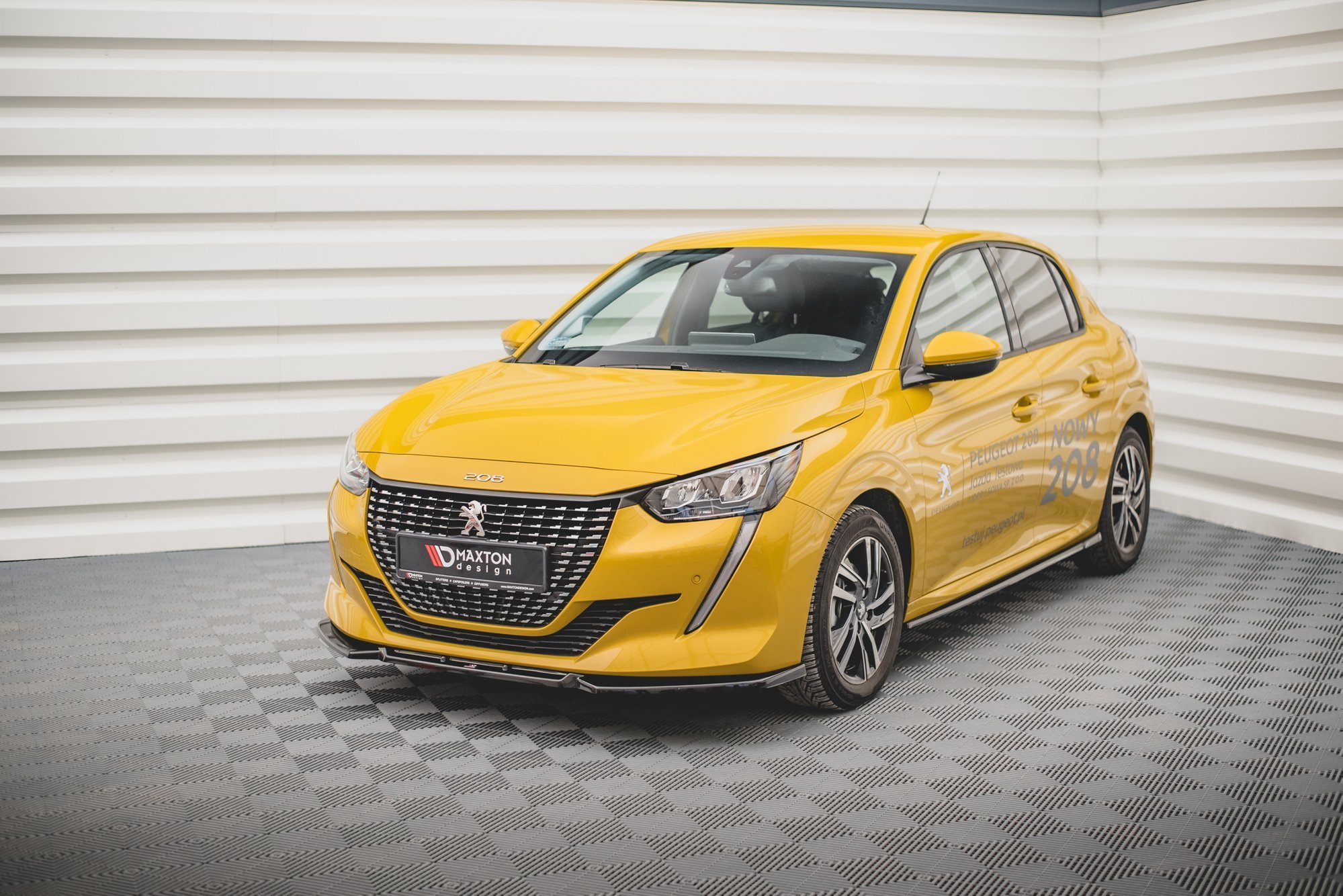 Frontleppe V.1 Peugeot 208 Mk2