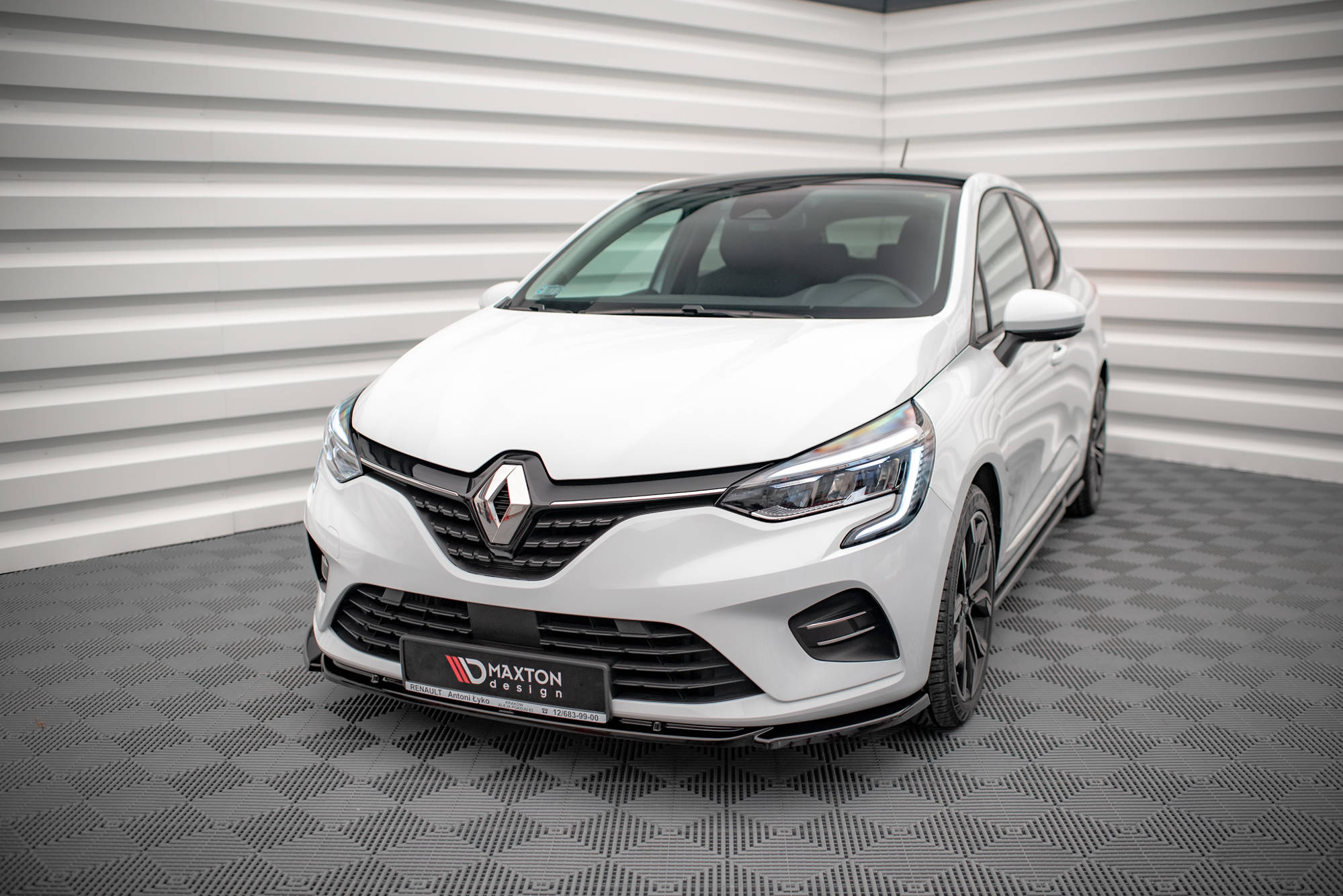 Frontleppe V.1 Renault Clio Mk5