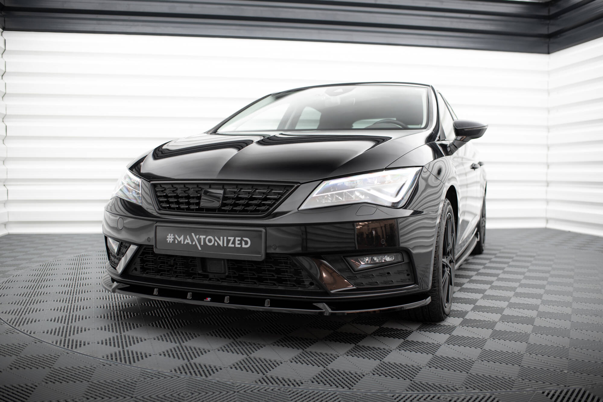 Frontleppe V.1 Seat Leon Mk3 Facelift