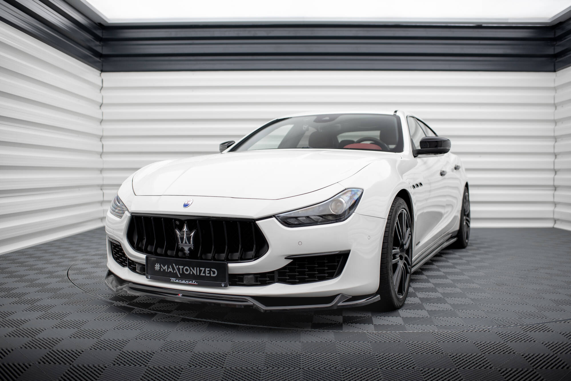Frontleppe V.2 Maserati Ghibli Mk3 Facelift