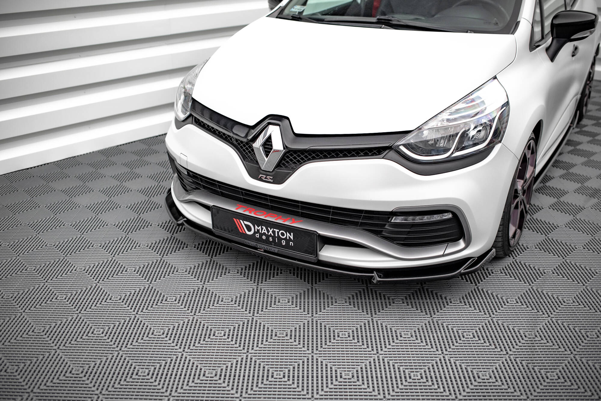 Frontleppe V.2 Renault Clio RS Mk4