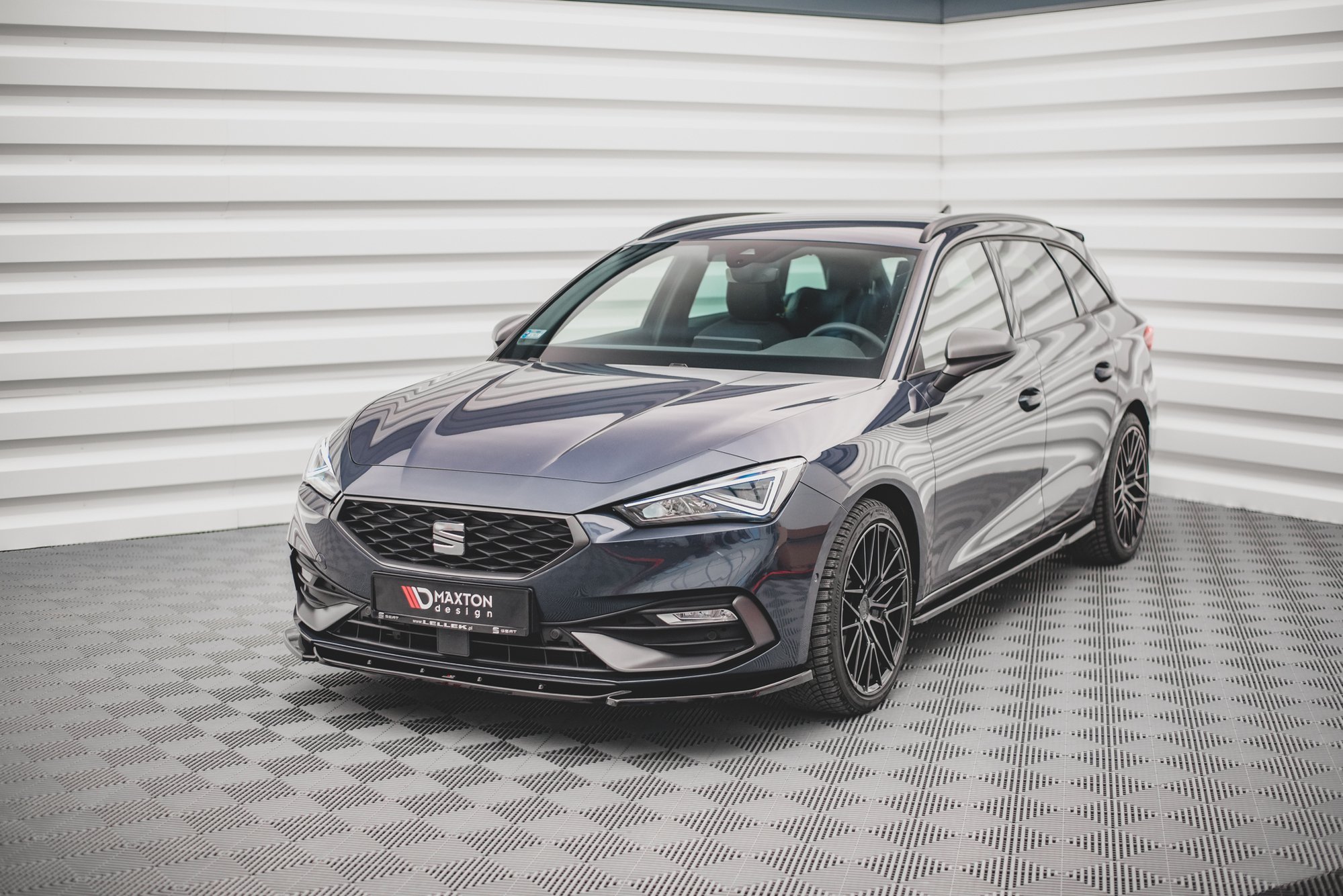 Frontleppe V.2 Seat Leon FR Mk4