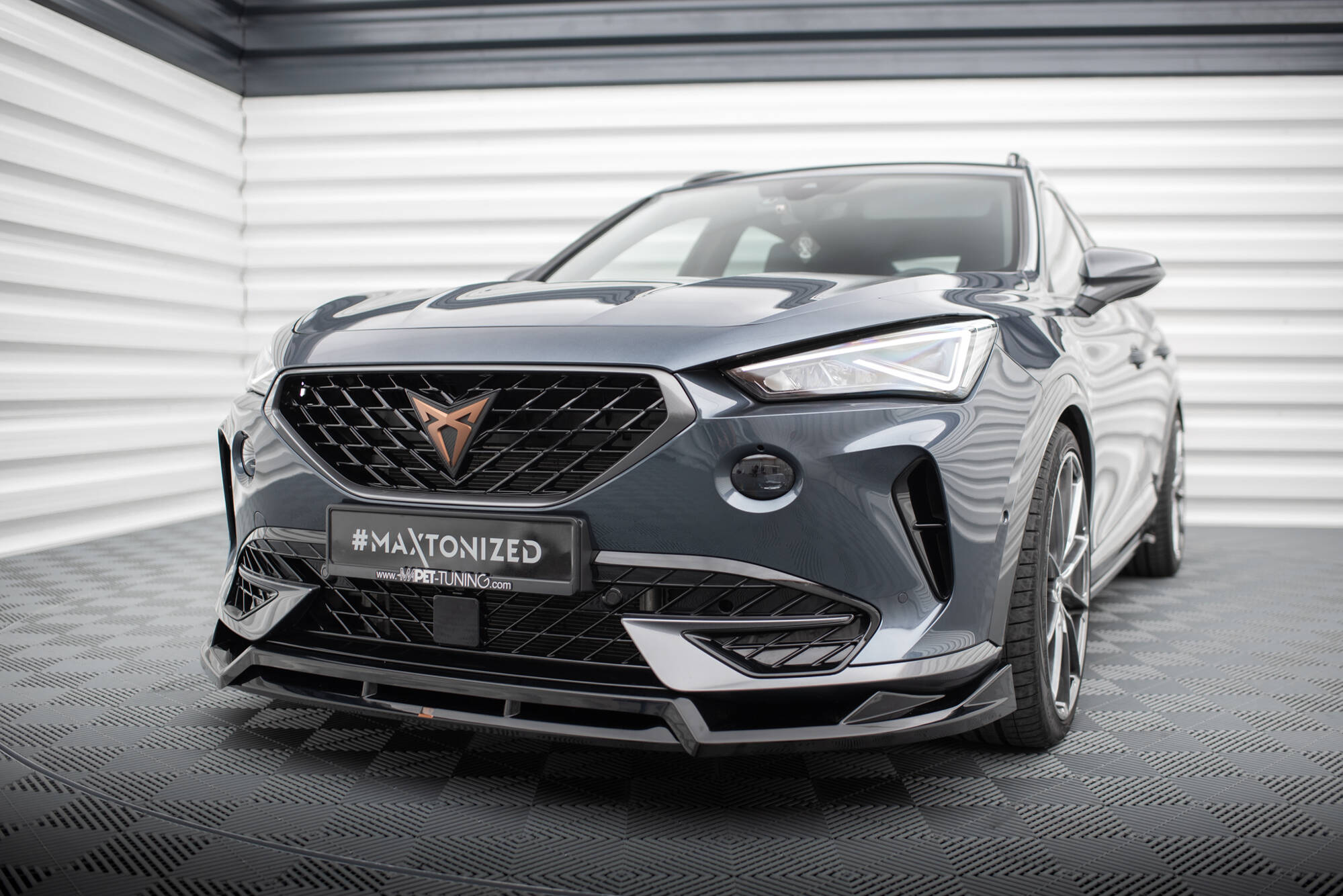 Frontleppe V.4 Cupra Formentor Mk1