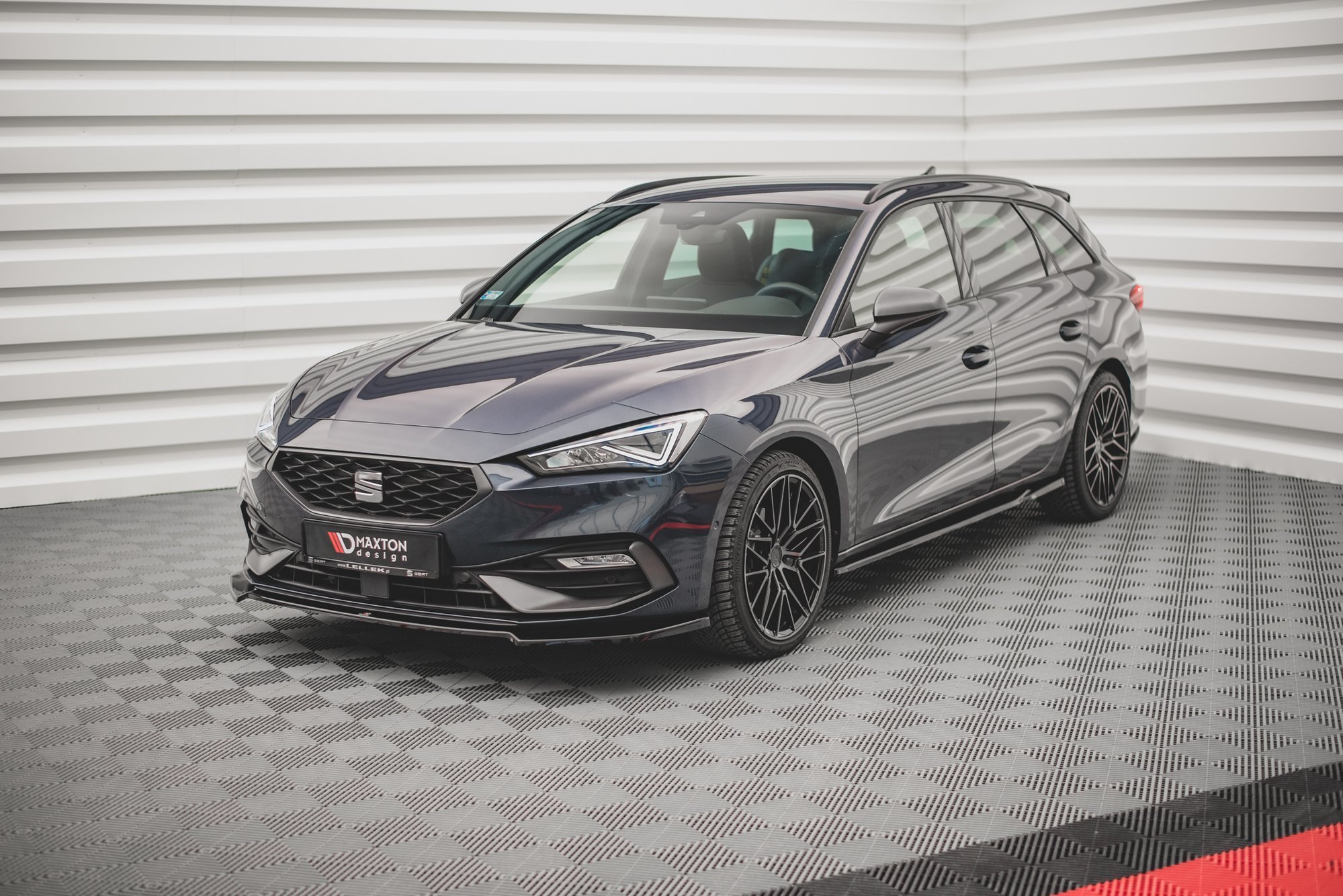 Frontleppe V.4 Seat Leon Mk4