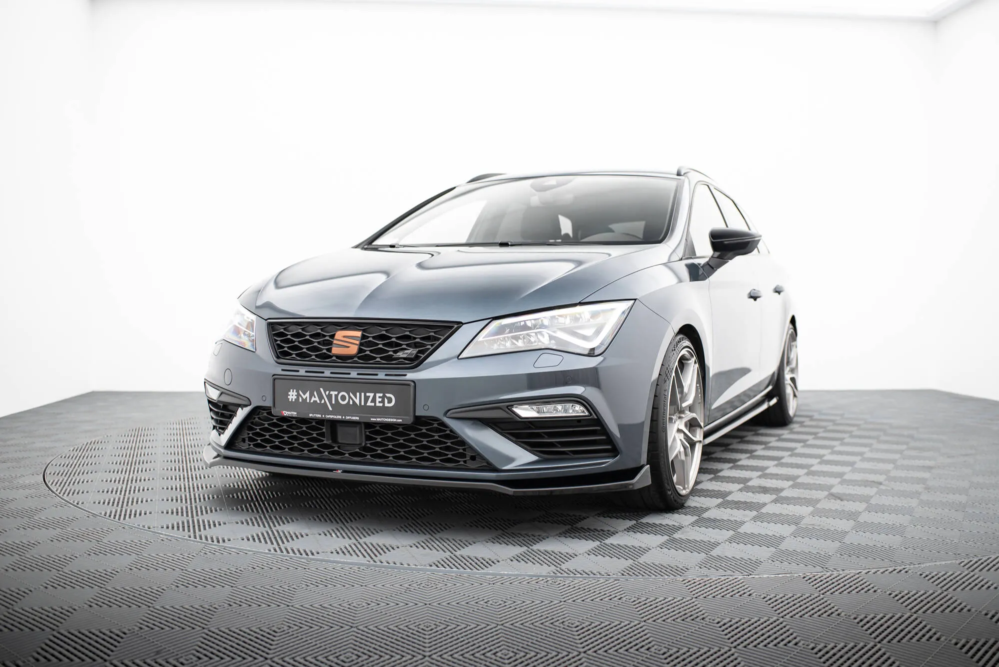 Frontleppe V.7 Seat Leon Cupra / FR Mk3 FL