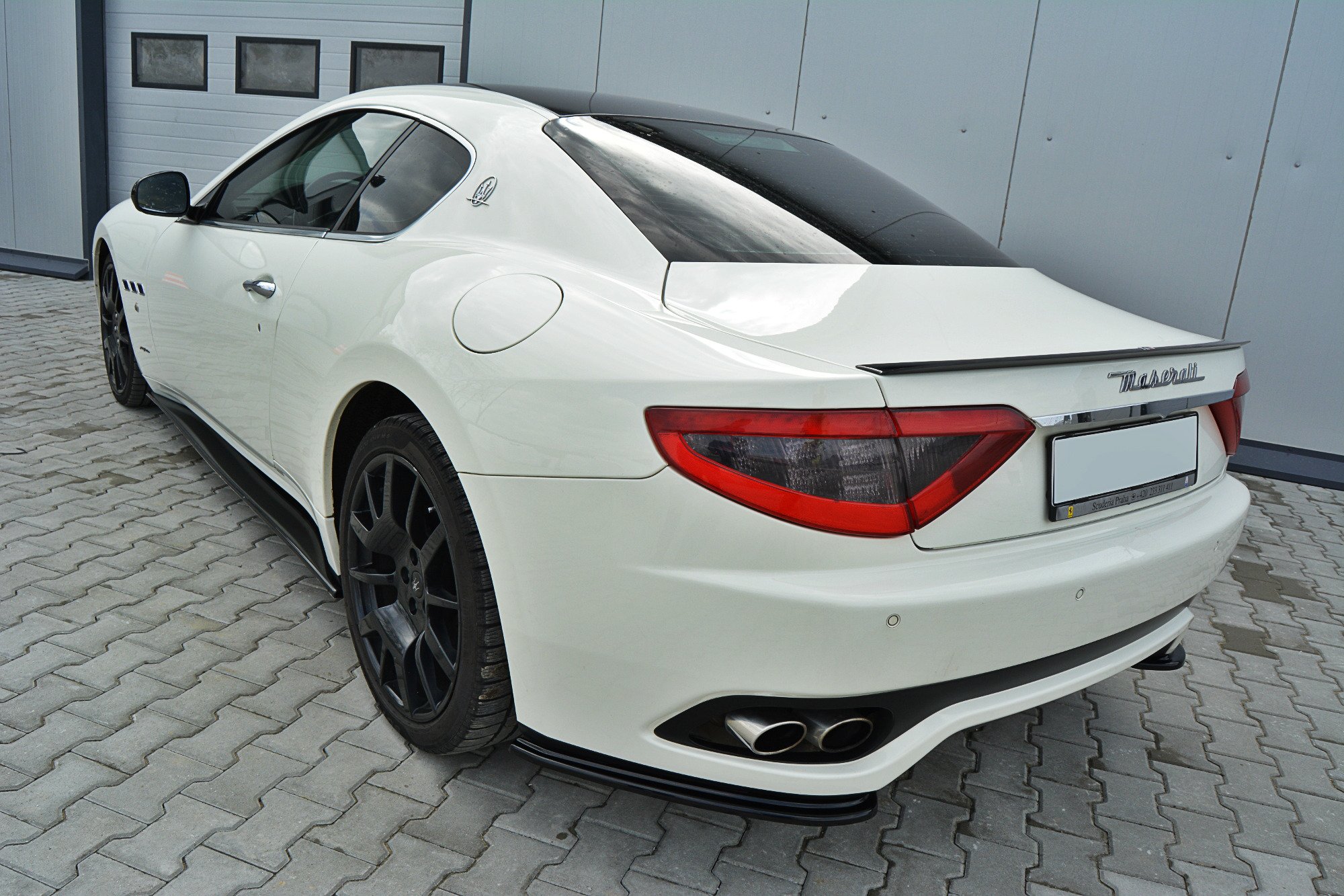 Bakre Flaps Maserati Granturismo Mk1