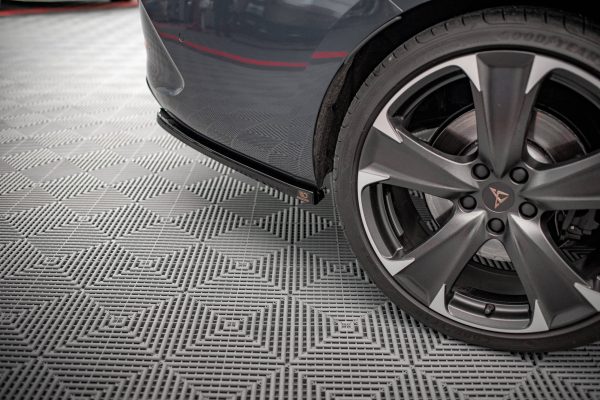 Bakre Flaps Cupra Leon ST Mk1