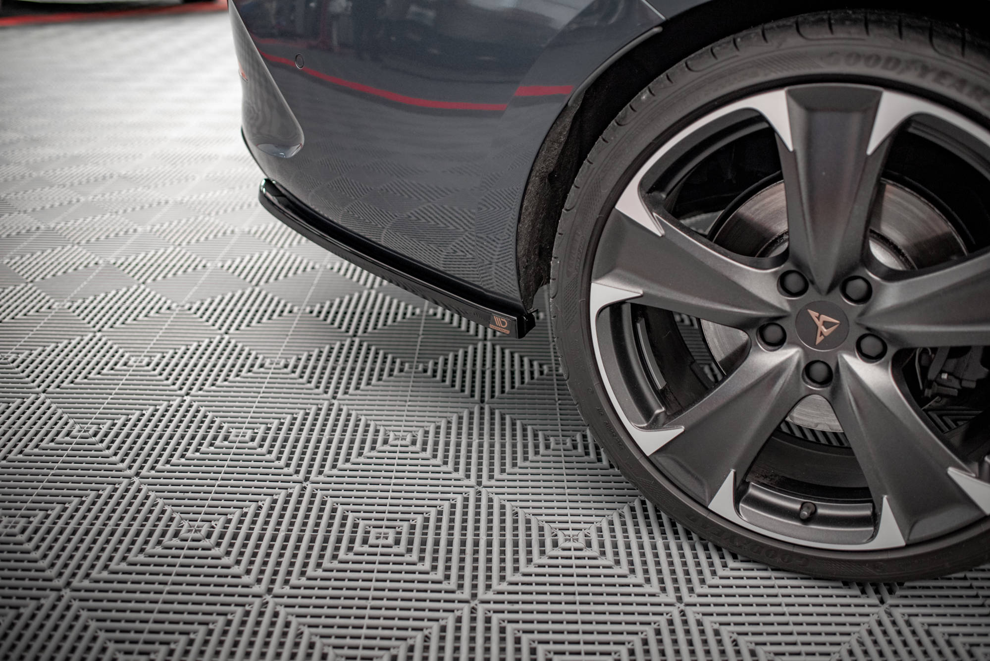 Bakre Flaps Cupra Leon ST Mk1