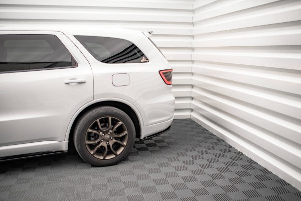 Bakre Flaps Dodge Durango RT Mk3