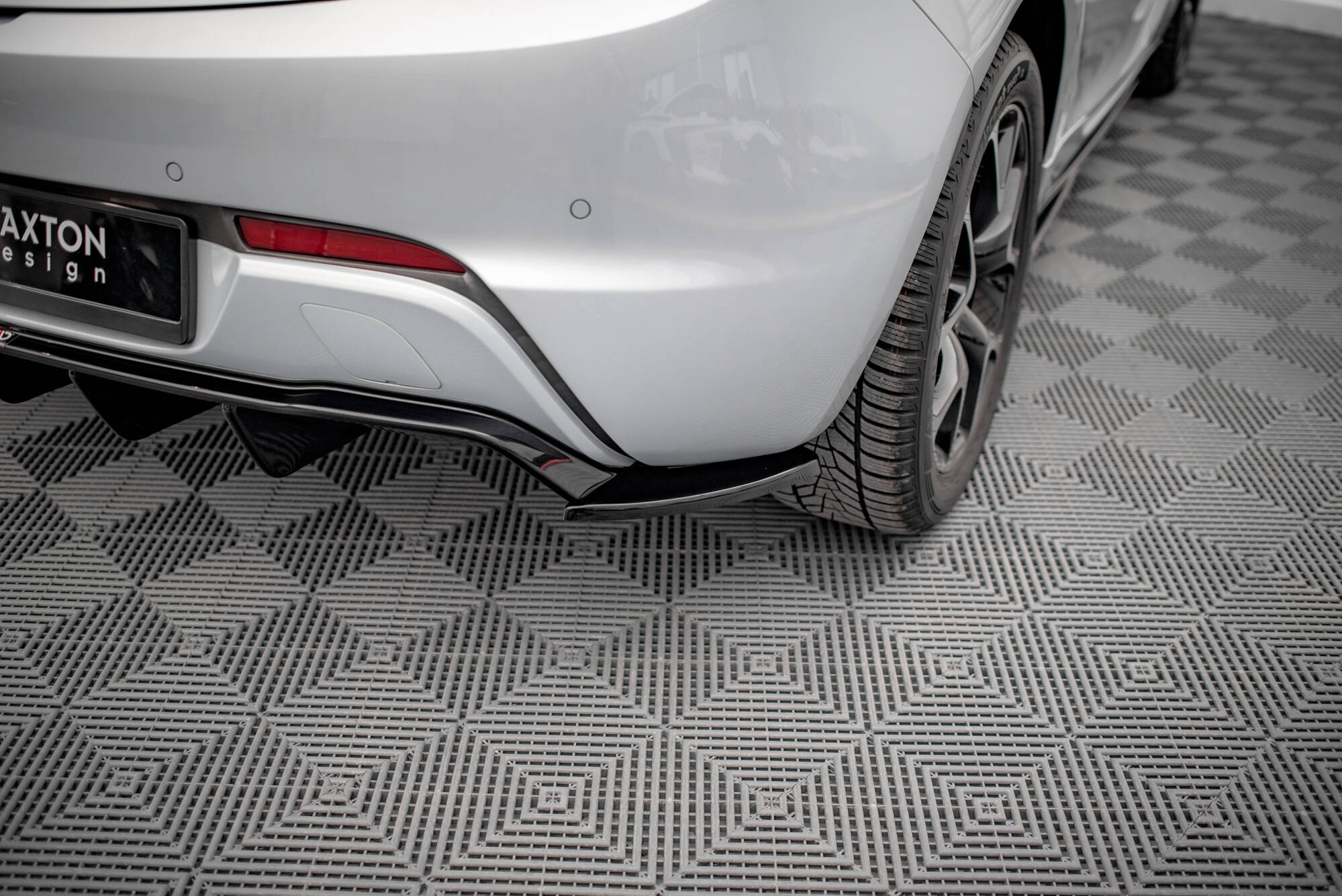 Bakre Flaps V.2 Boczne Opel Astra GTC OPC-Line J