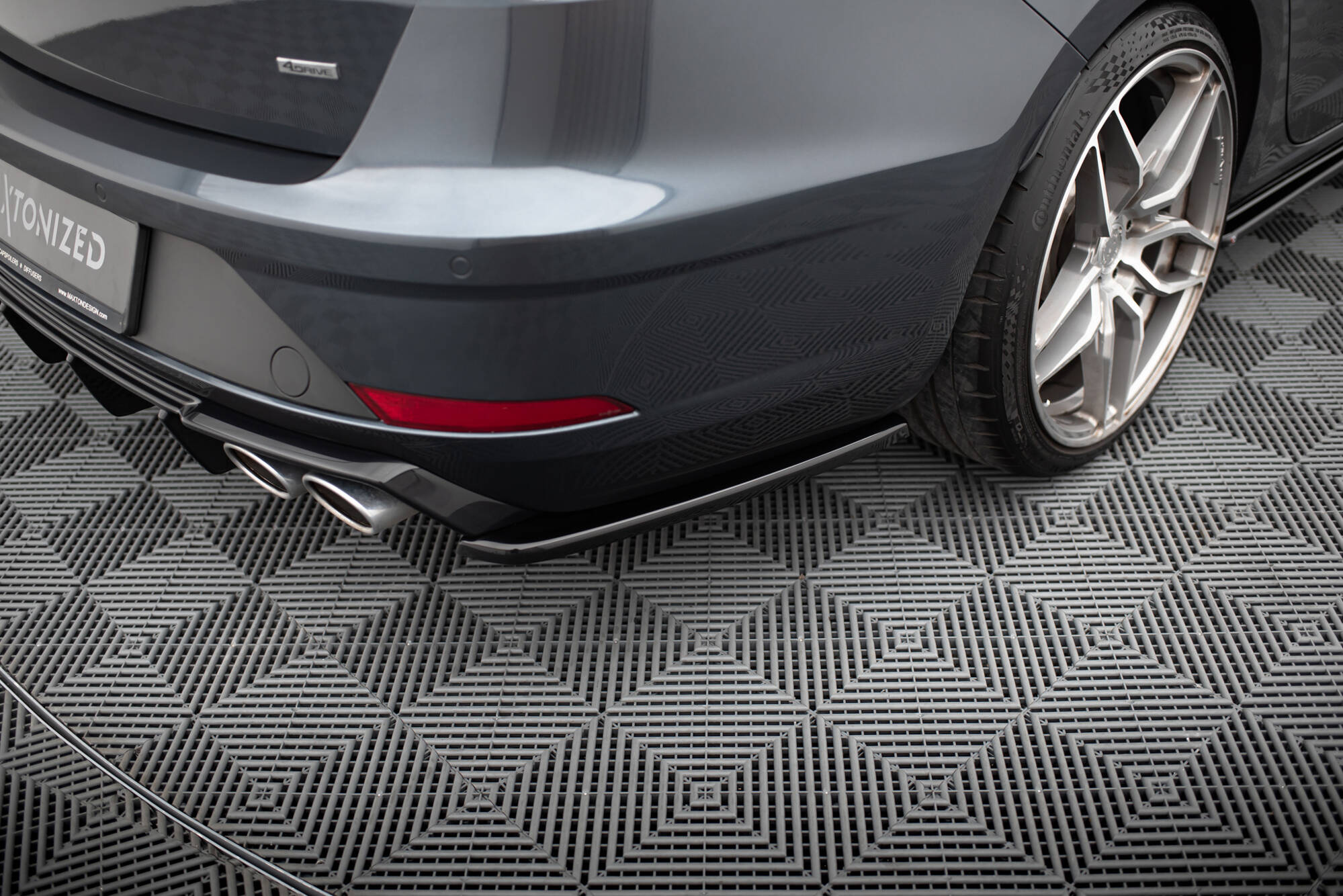 Bakre Flaps V.2 Seat Leon Cupra Mk3 FL Sportstourer