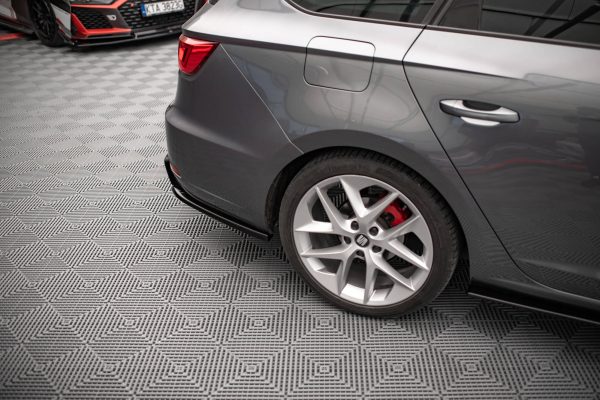 Bakre Flaps V.2 Seat Leon FR Sportstourer Mk3