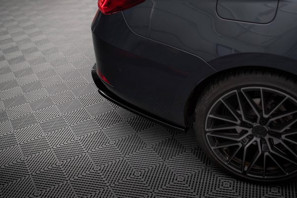 Bakre Flaps V.2 Seat Leon ST FR Mk4