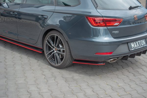 Bakre Flaps V.4 Seat Leon Cupra Mk3 FL Sportstourer