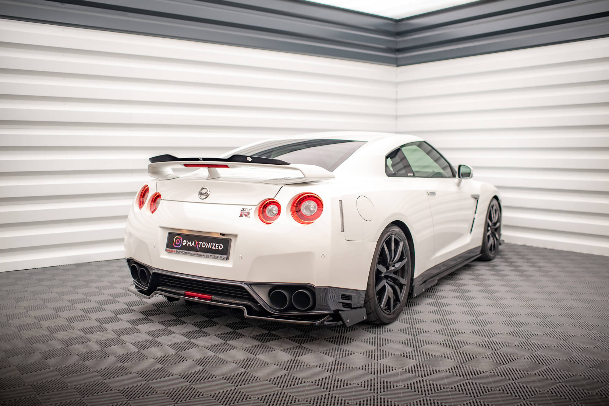 Diffuser Med Flaps Nissan GTR R35 Facelift