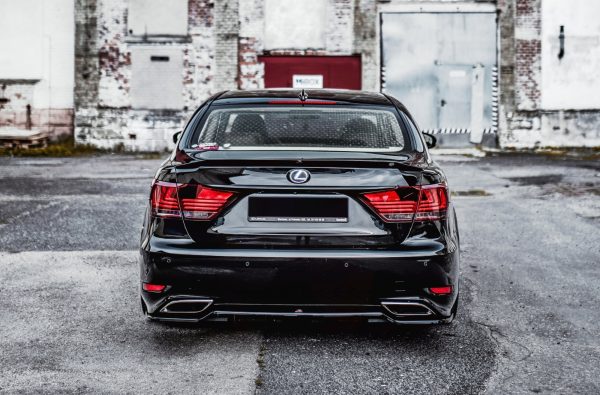 Diffuser Lexus LS Mk4 Facelift
