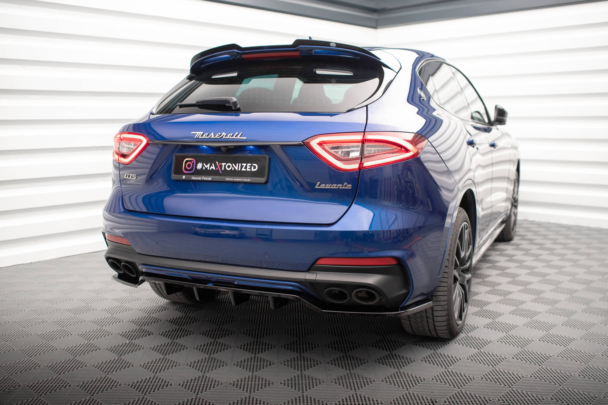 Diffuser Maserati Levante GTS Mk1