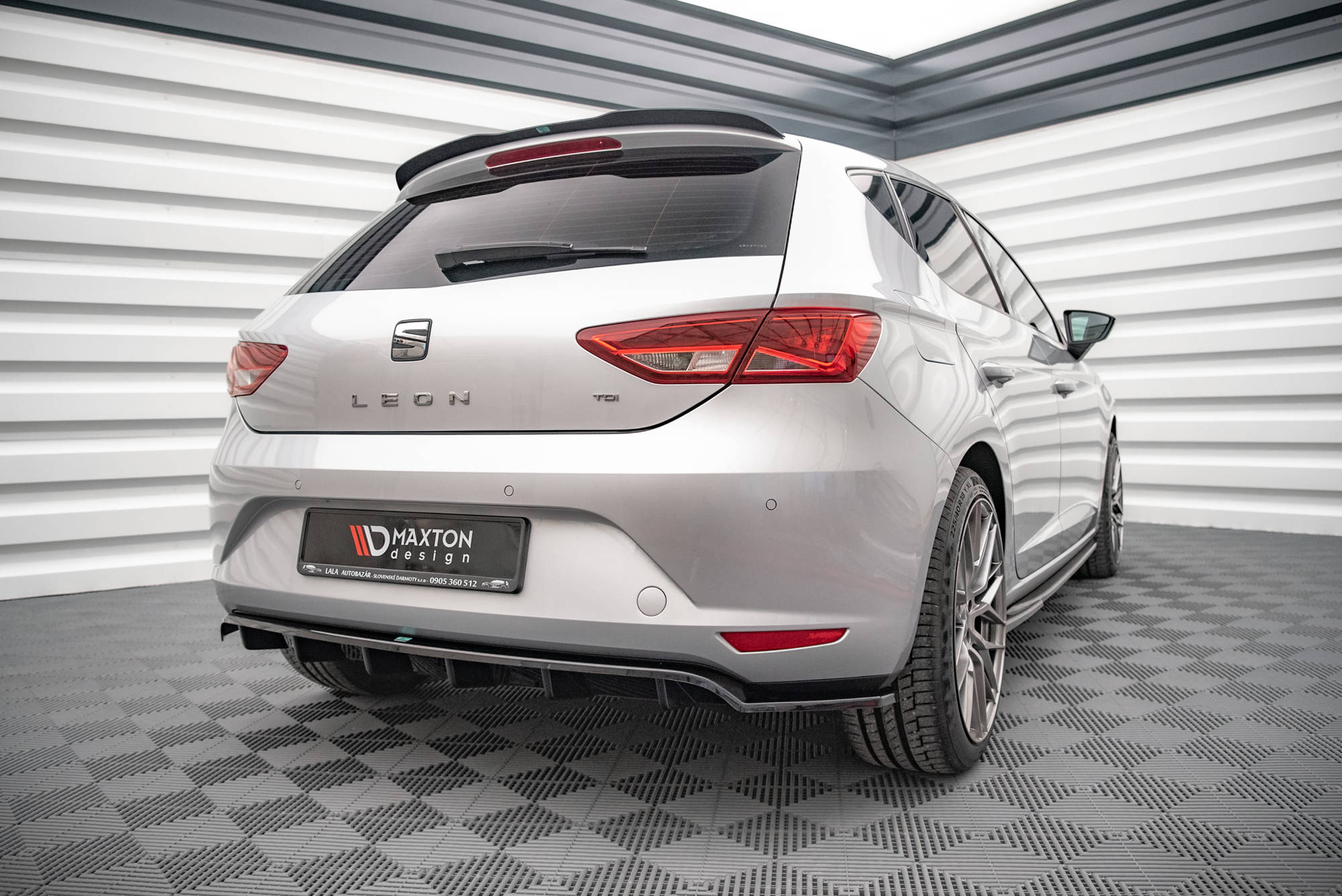 Diffuser Seat Leon Hatchback Mk3