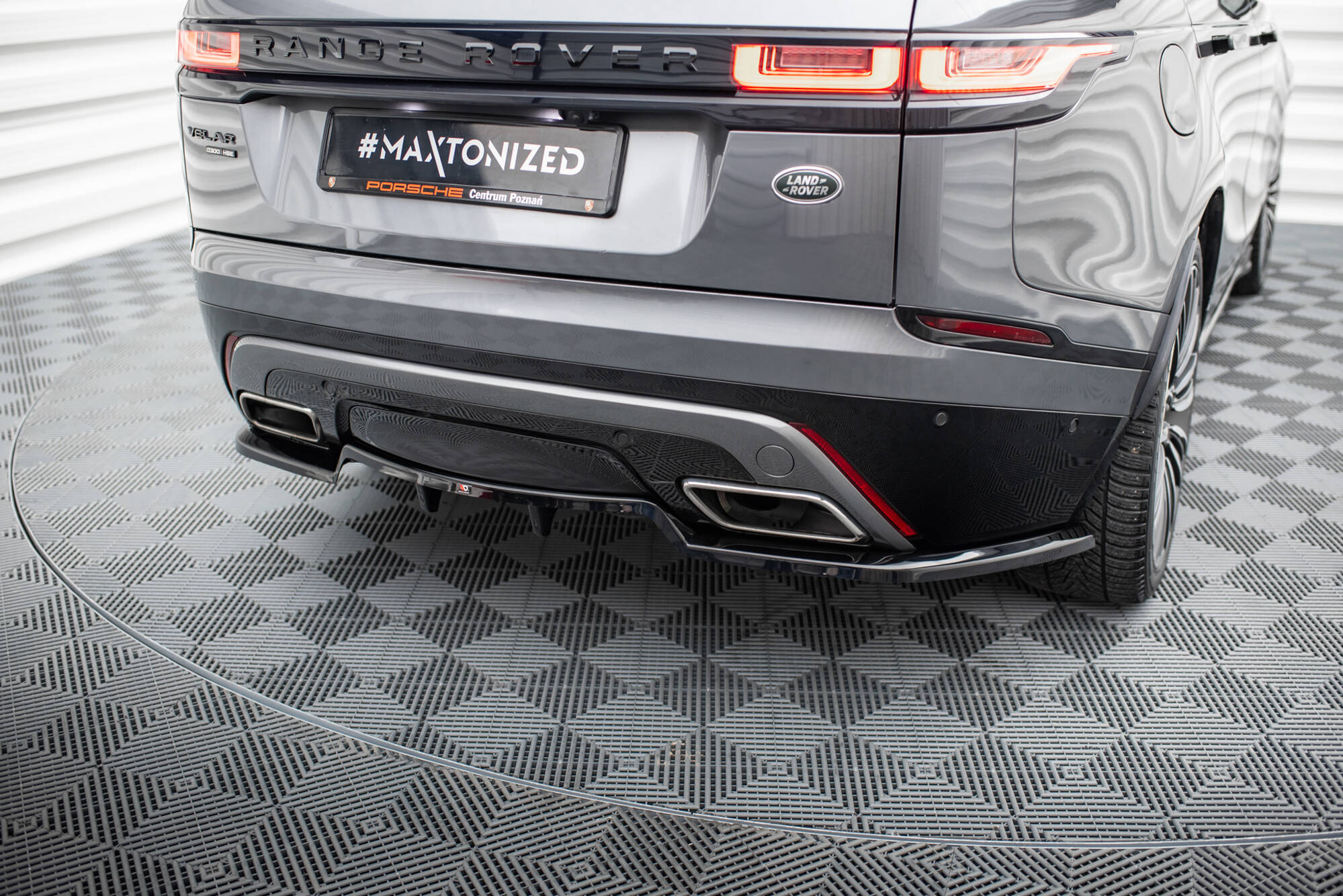 Diffuser V.1 Land Rover Range Rover Velar R-Dynamic Mk1