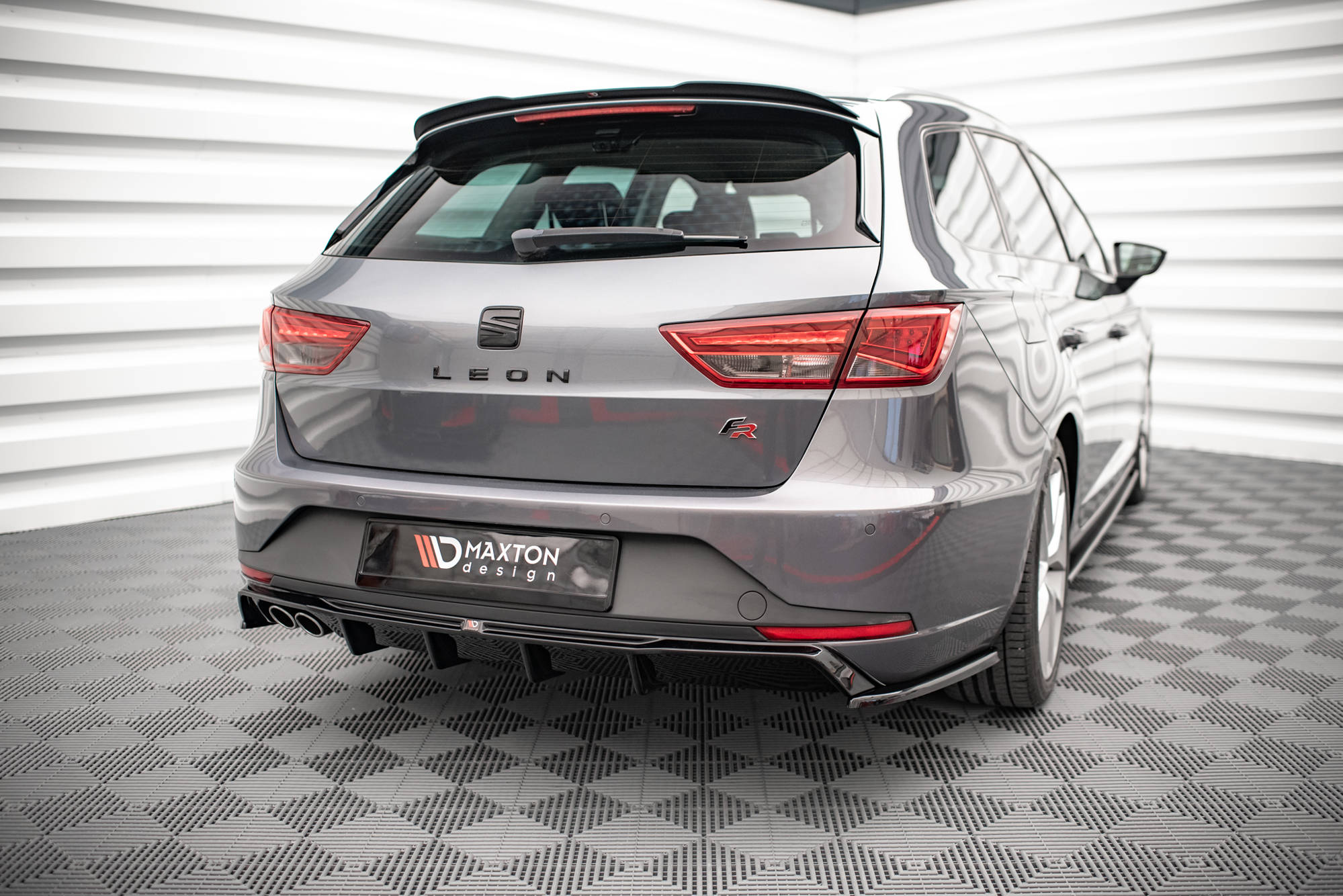 Diffuser Seat Leon FR Sportstourer Mk3