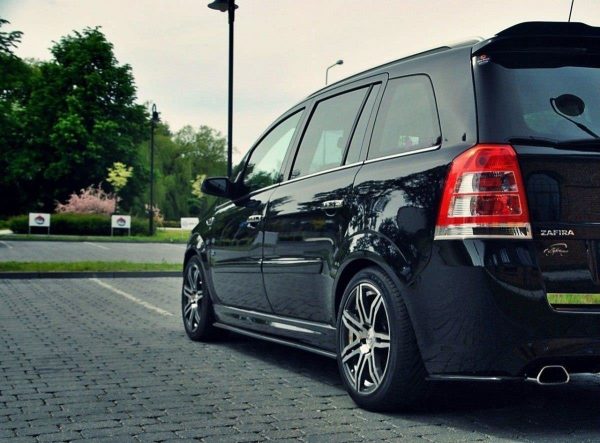 Sideskjørt Opel Zafira B OPC