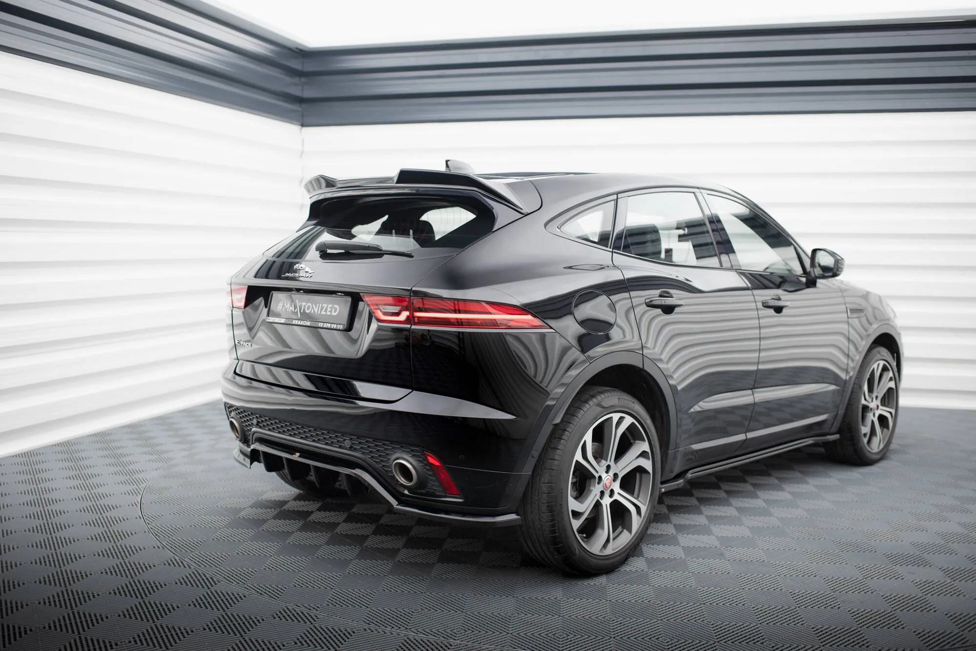 Splittersett Jaguar E-Pace R-Dynamic Mk1 - Bilde 13