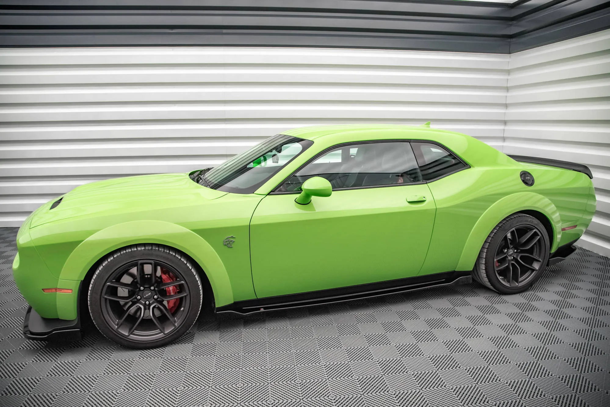 Sideskjørt Dodge Challenger SRT Hellcat Widebody Mk3 - Bilde 3