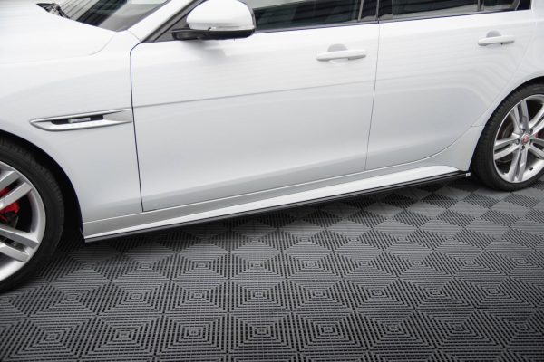 Sideskjørt Jaguar XE R-Sport X760