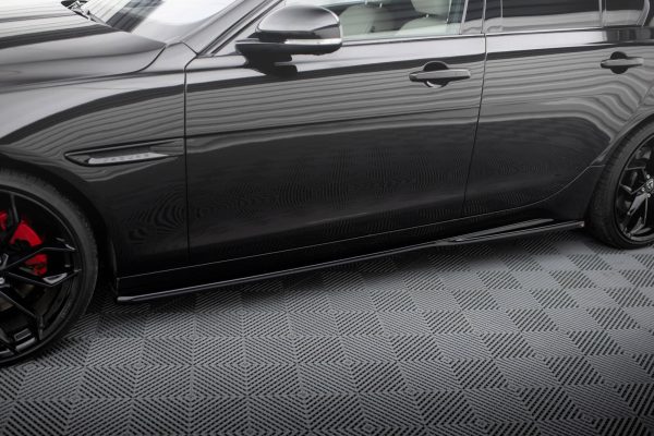 Sideskjørt Jaguar XE X760 Facelift