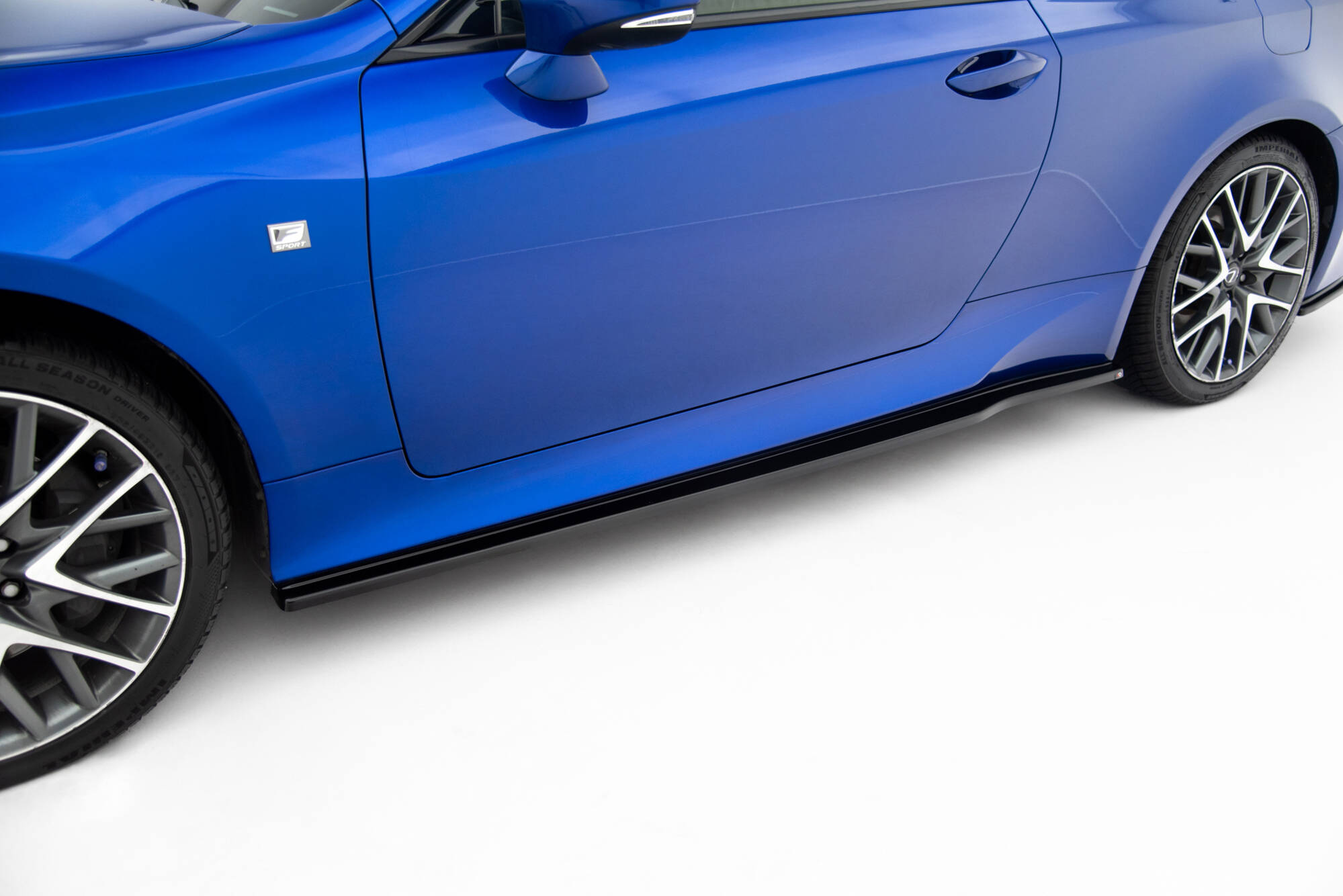Sideskjørt Lexus RC Mk1