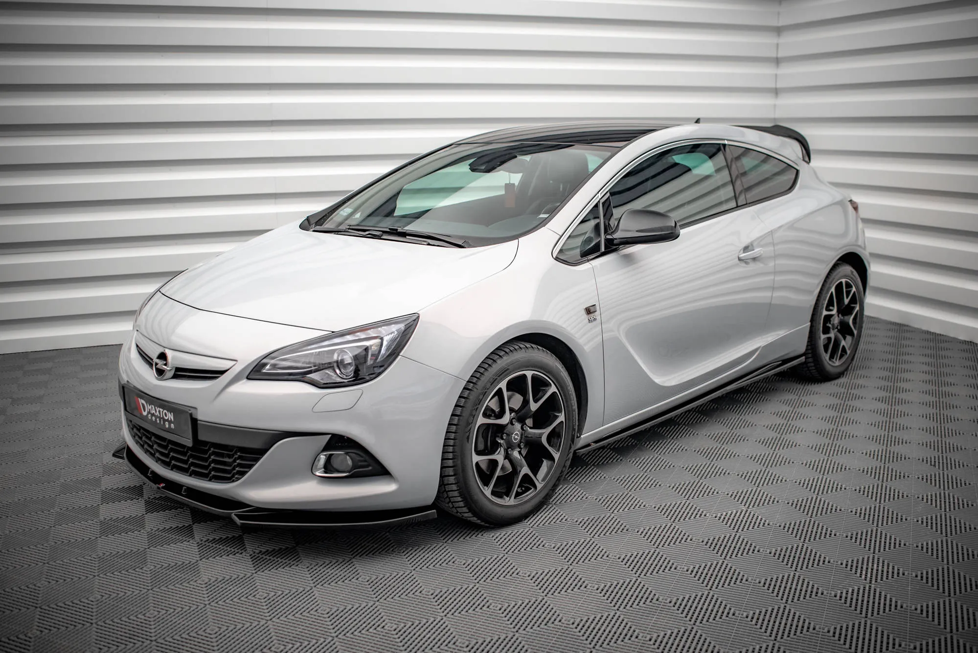 Sideskjørt Opel Astra GTC OPC-Line J