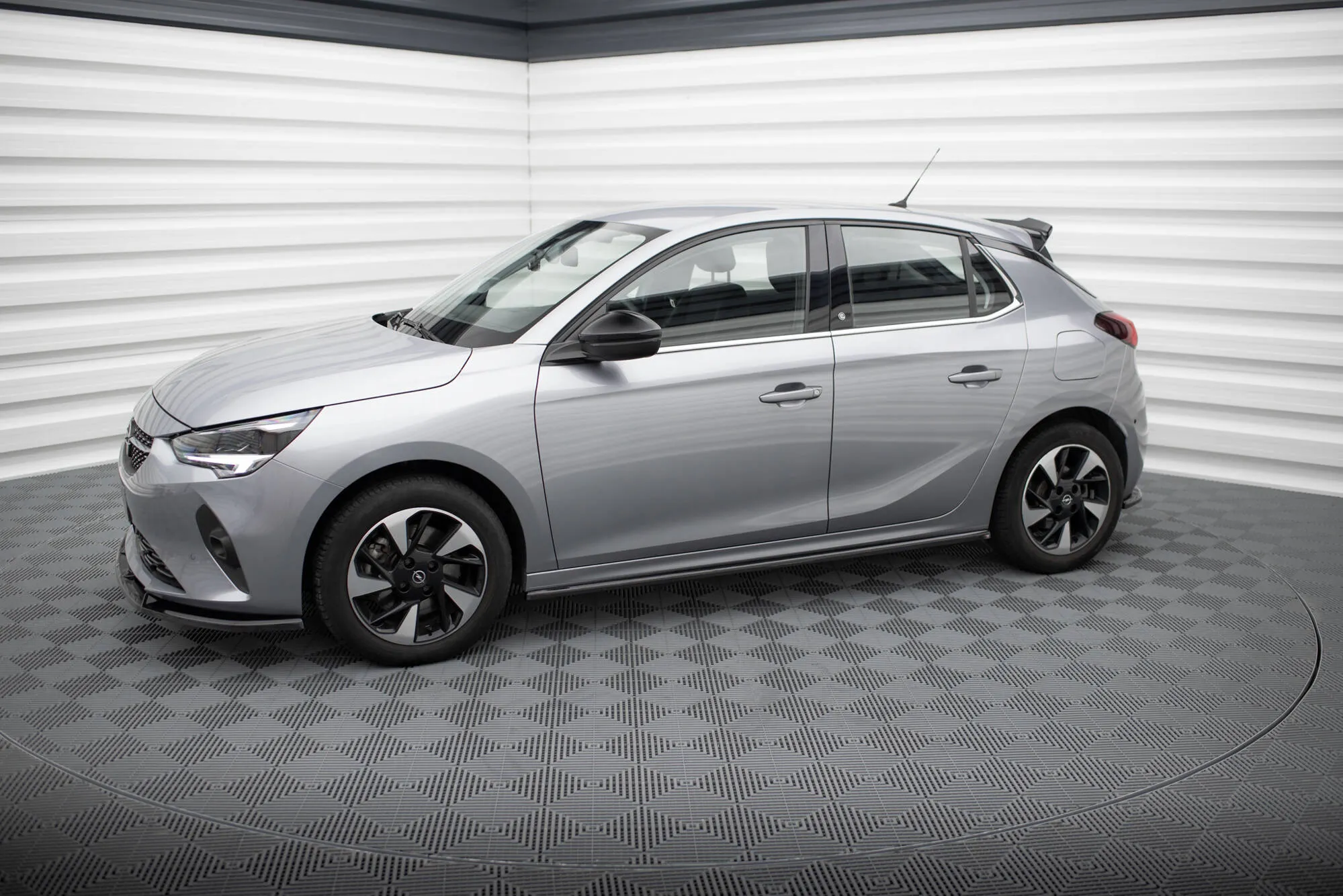 Sideskjørt Opel Corsa F ( Mk6) - Bilde 2