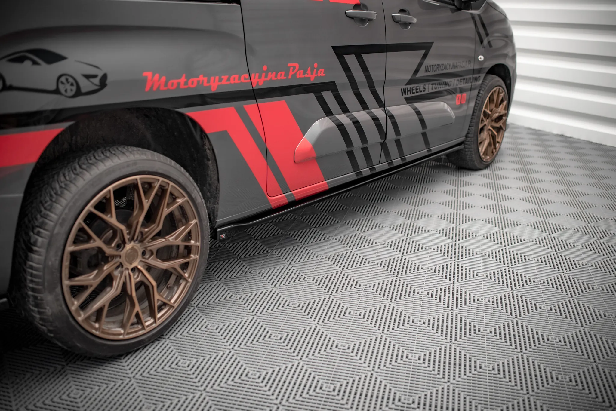 Sideskjørt Peugeot Partner Maxi Mk3 - Bilde 2