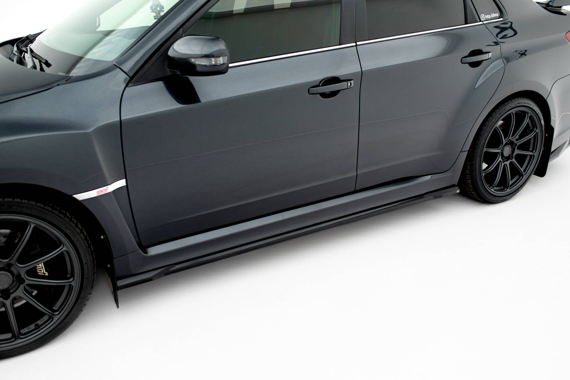 Sideskjørt V.2 Subaru Impreza WRX STI Mk3 Facelift