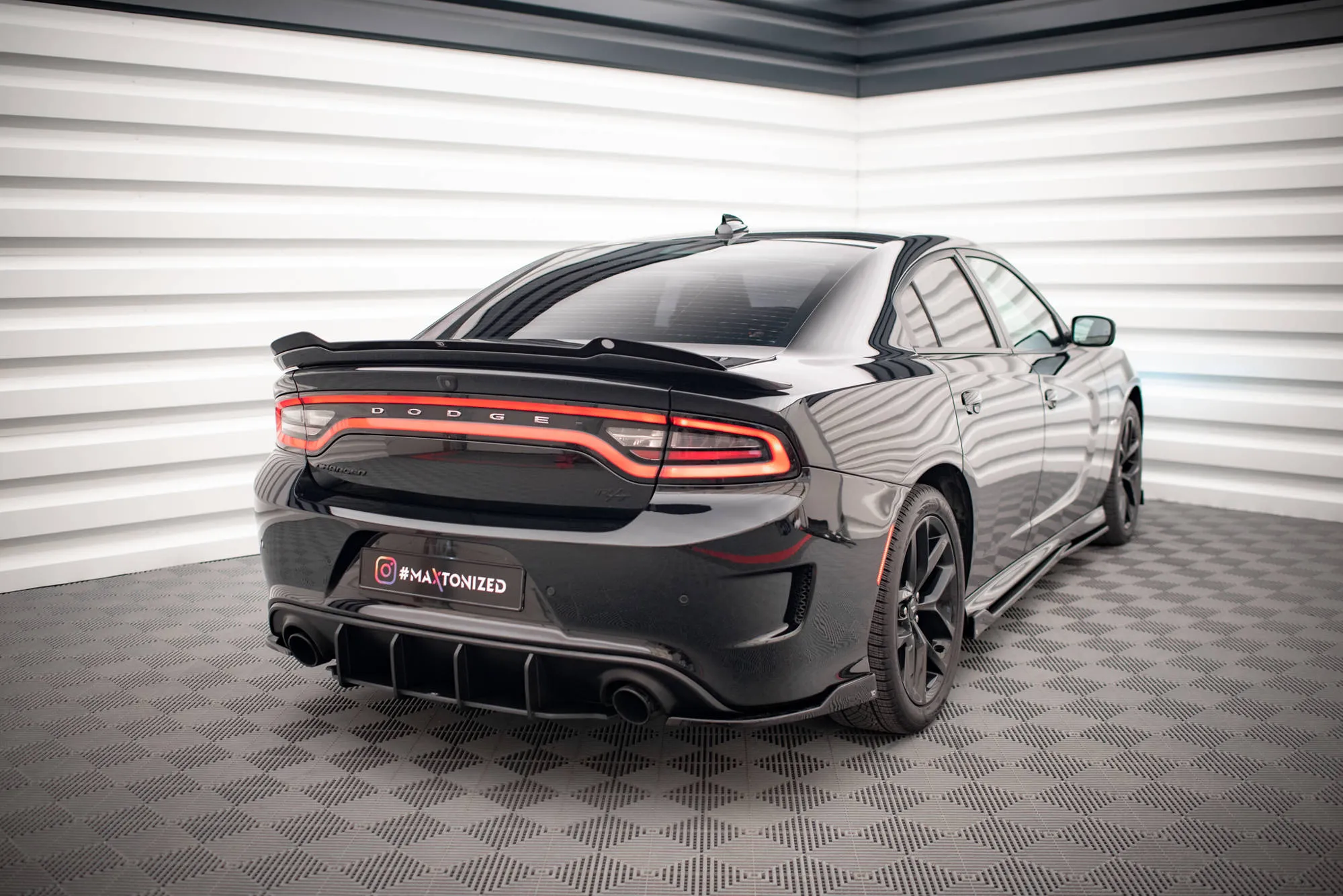 Spoiler Cap Dodge Charger SRT Mk7 Facelift - Bilde 2