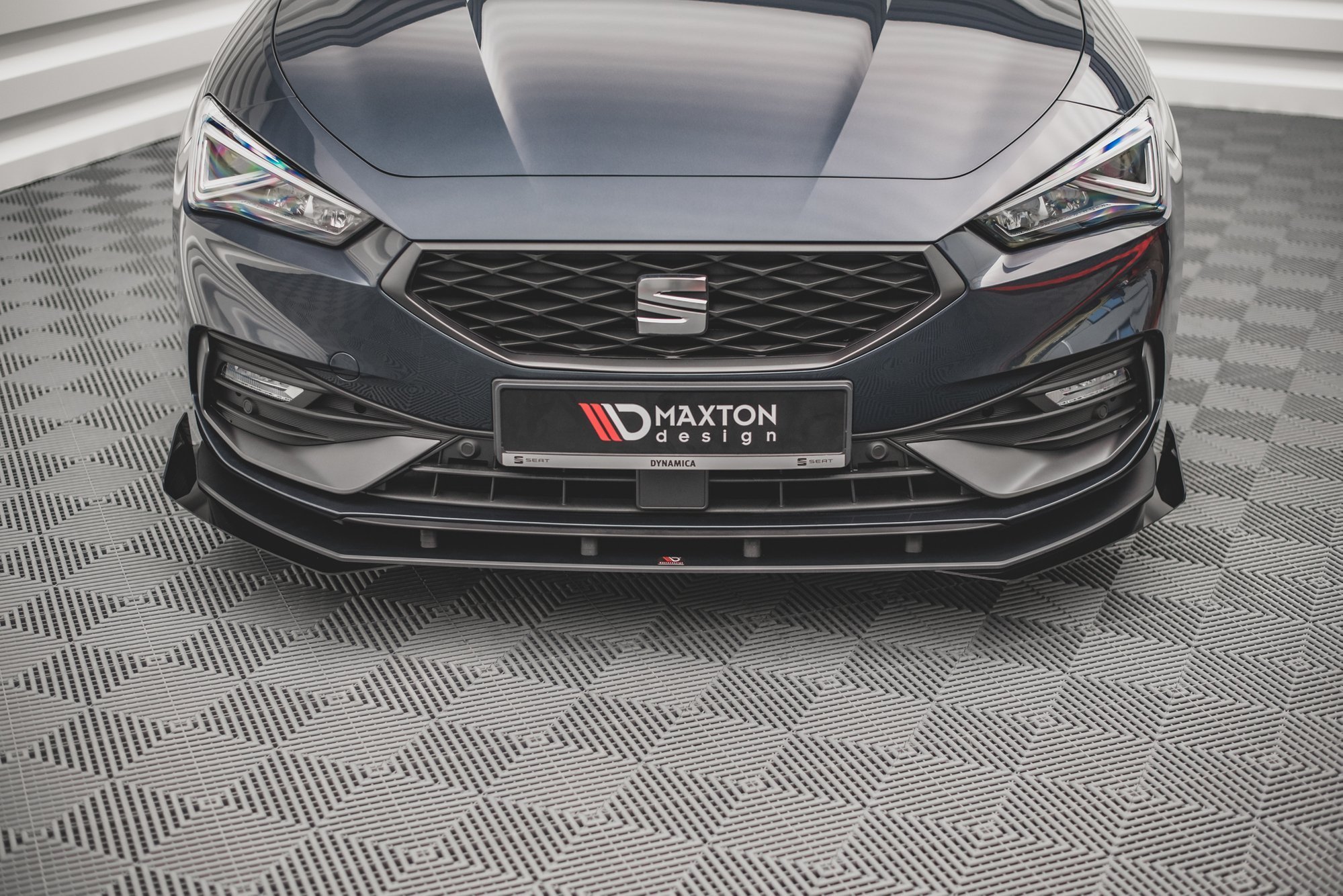 Frontleppe Street Pro Med Flaps Seat Leon FR Mk4