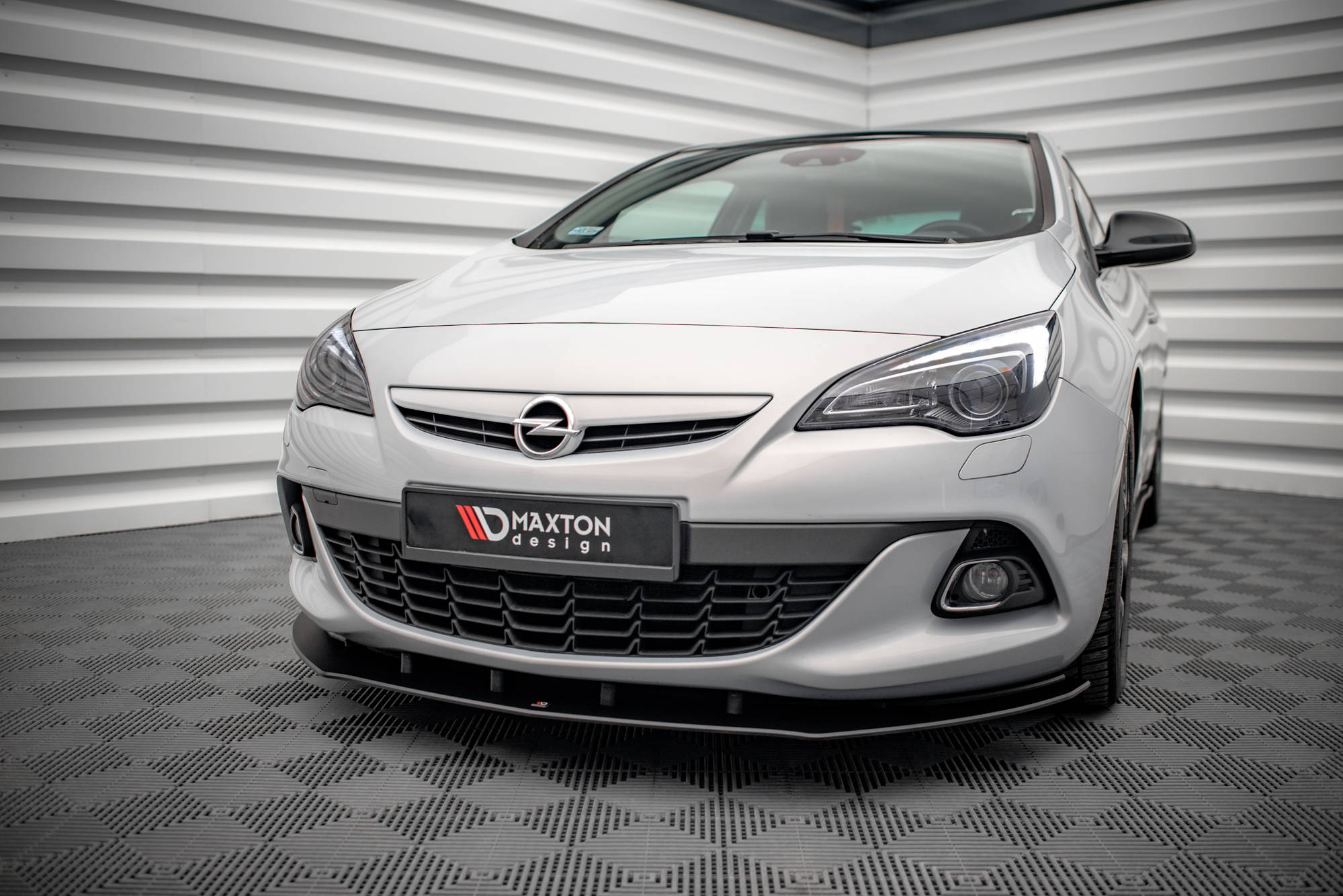 Frontleppe Street Pro Opel Astra GTC OPC-Line J