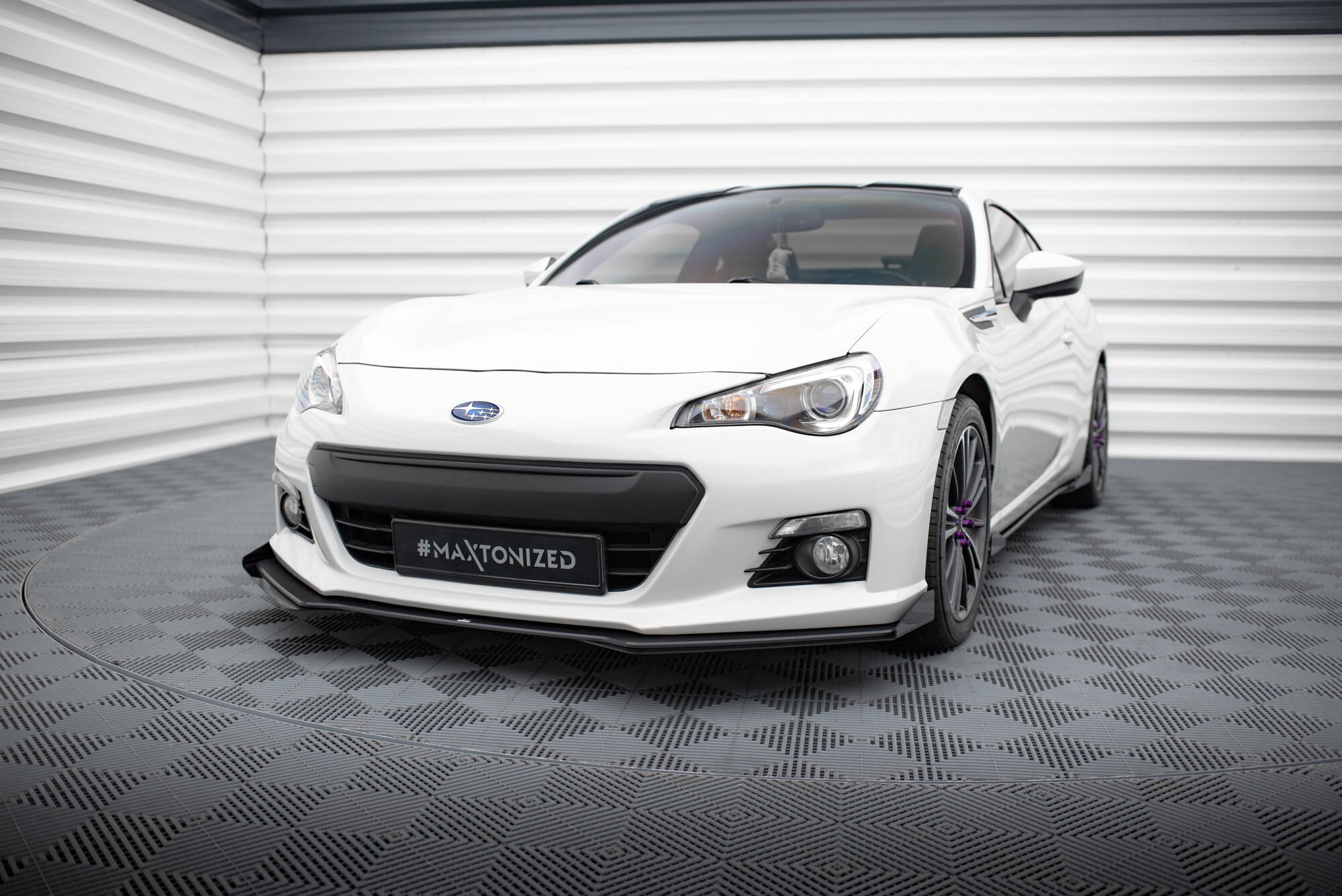 Frontleppe Street Pro Med Flaps Subaru BRZ Mk1