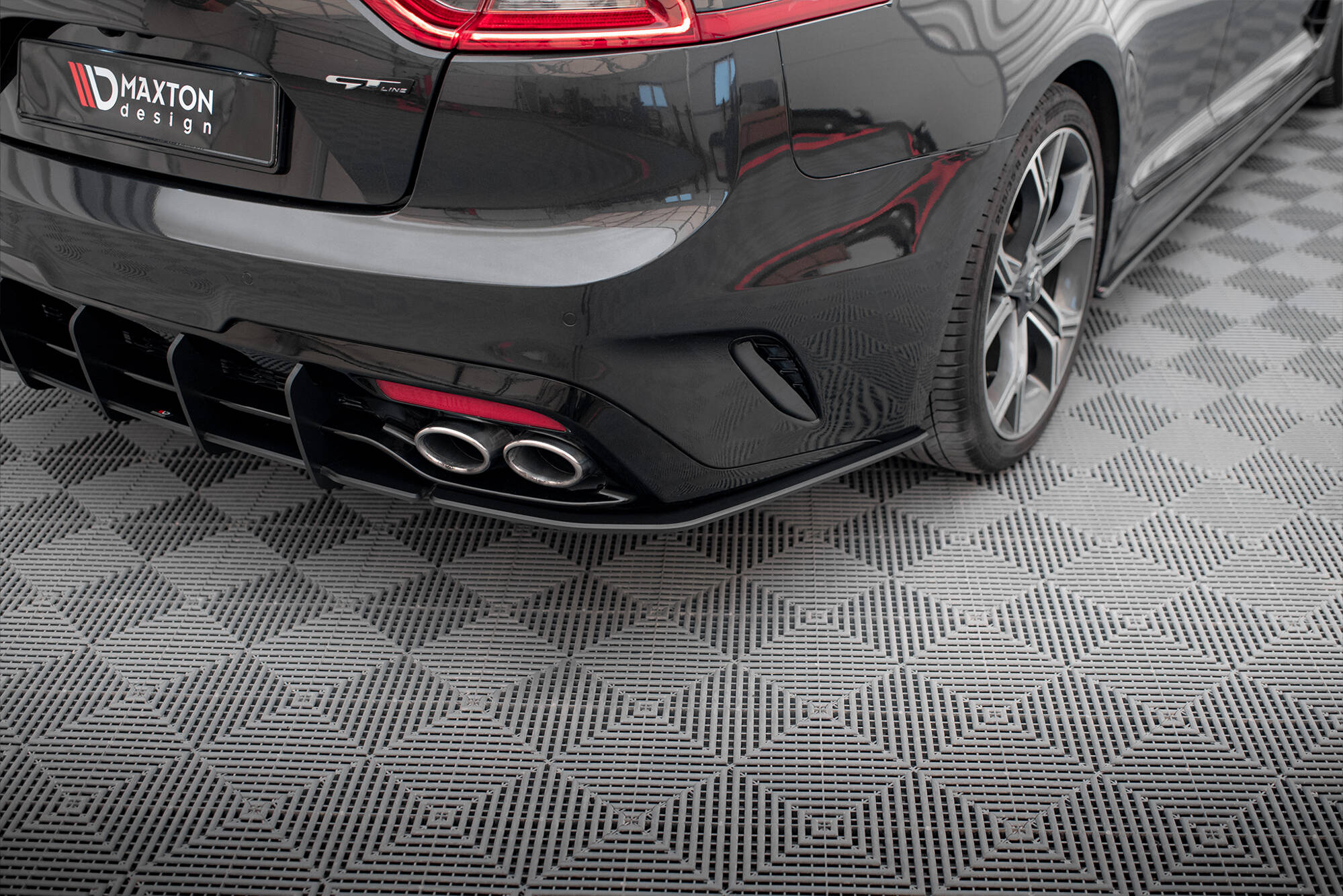 Bakre Flaps Street Pro Kia Stinger GT / GT-Line Mk1