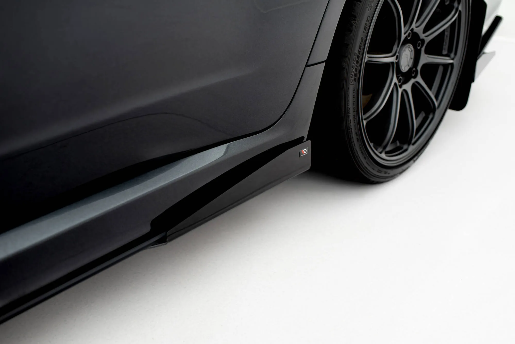 Sideskjørt Street Pro Med Flaps Subaru Impreza WRX STI Mk3 Facelift - Bilde 4