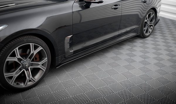 Sideskjørt Street Pro Kia Stinger GT / GT-Line / Standard Mk1