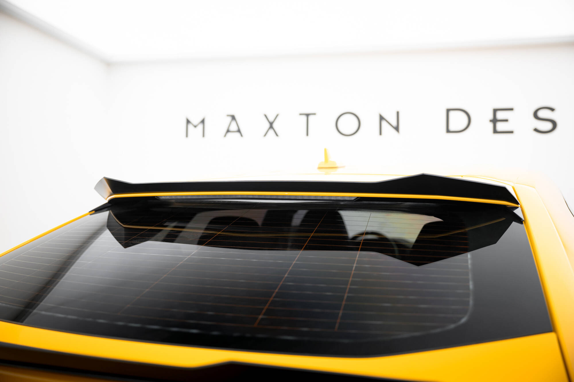 Spoiler Cap Lamborghini Urus Mk1