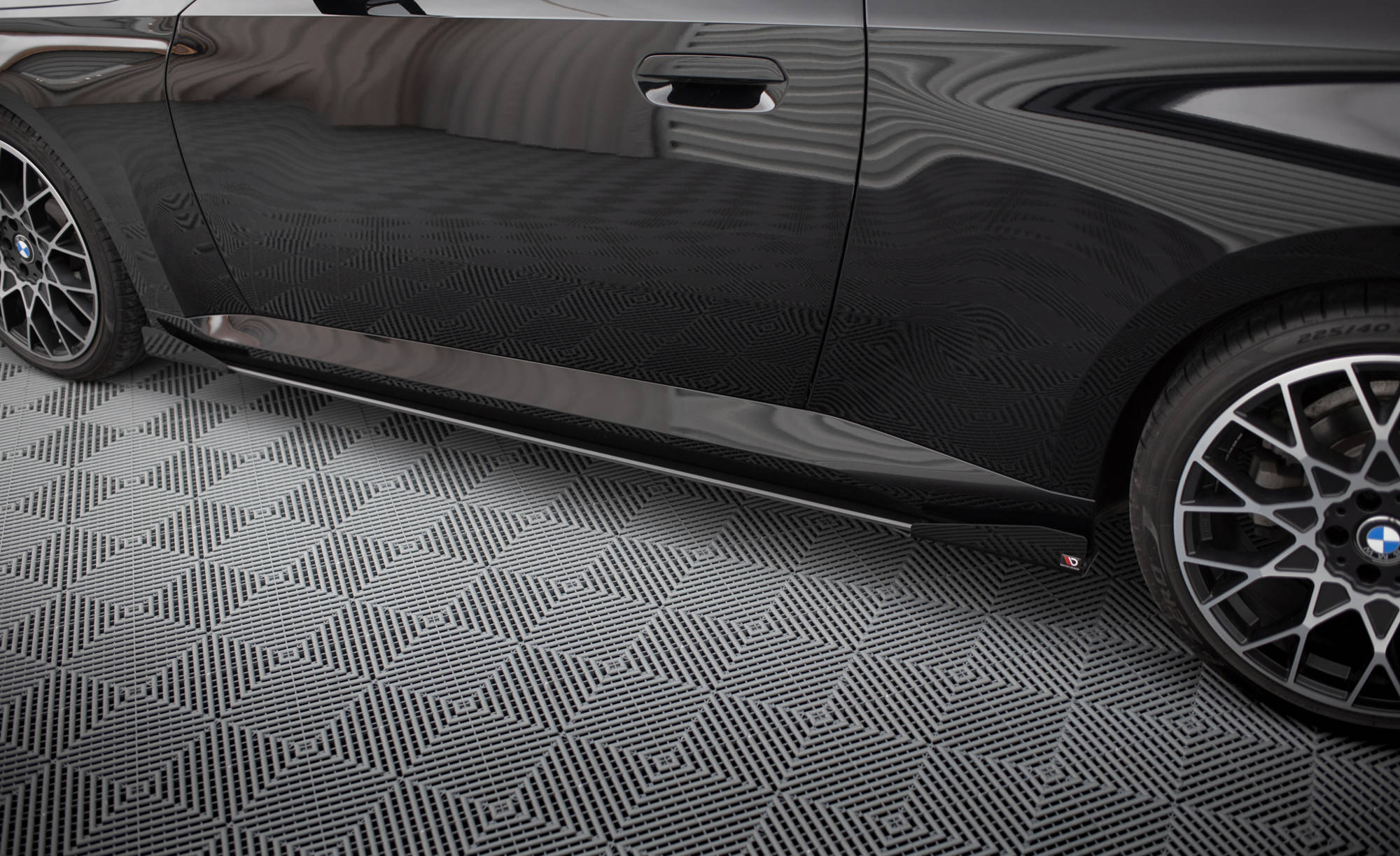 Sideskjørt Street Pro + Flaps BMW 2 Coupe G42 - Bilde 2